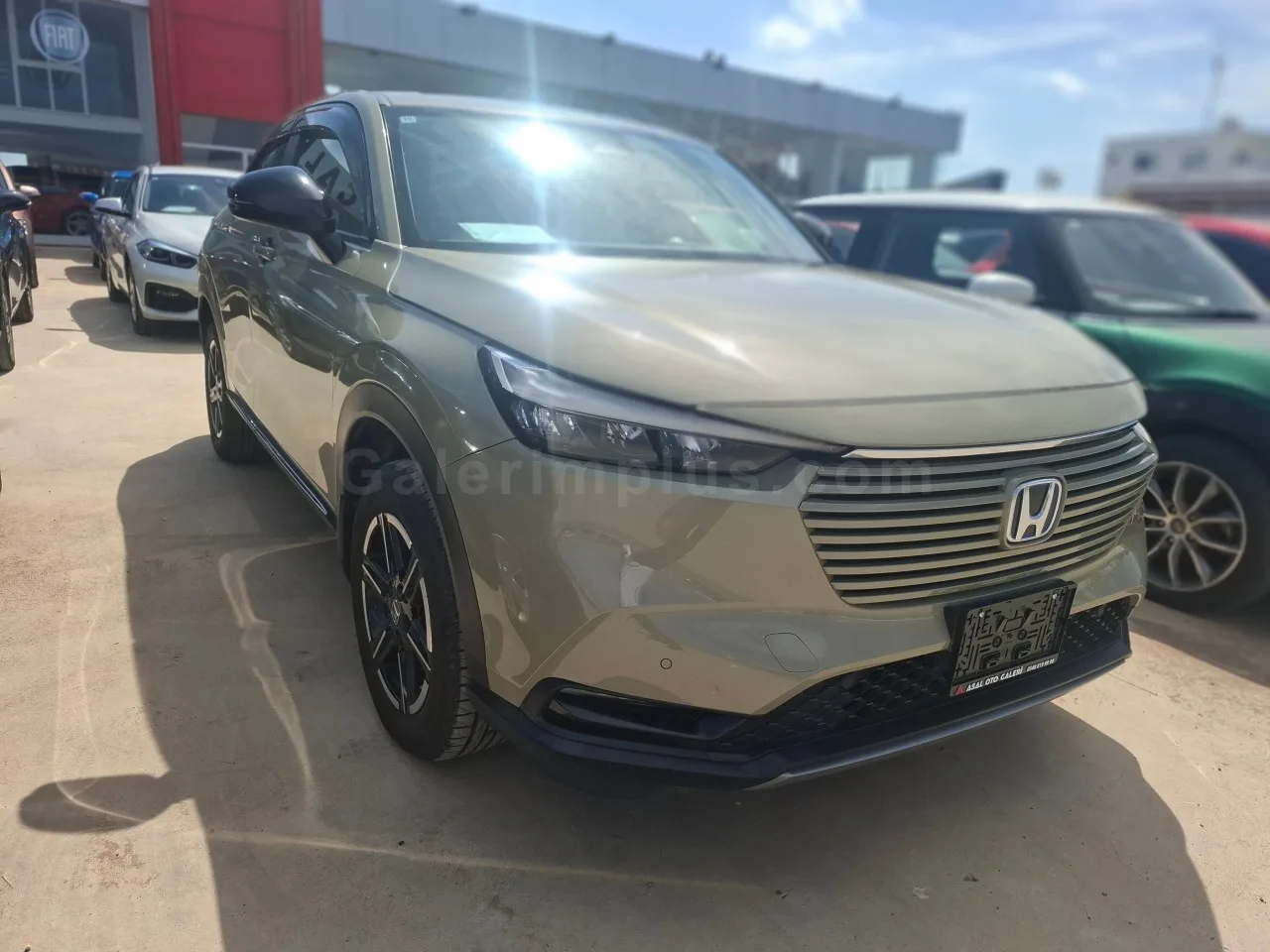 2023 Model Otomatik Honda Vezel 1.5 i-VTEC Hybrid Automatic İskele Satılık İkinci El | GalerimPlus - Thumbnail 2