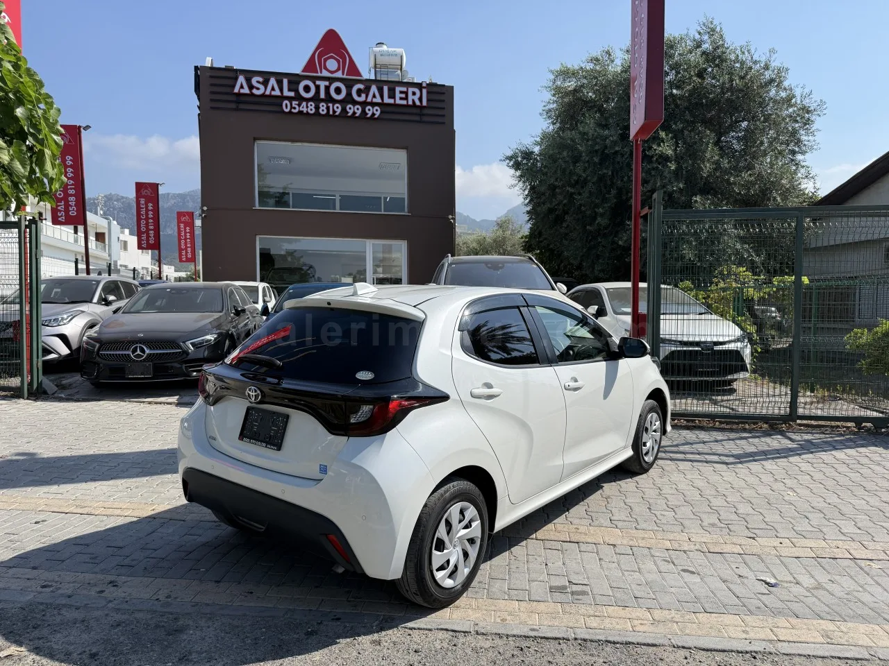 2021 Model Otomatik Toyota Yaris 1.5 Girne Satılık İkinci El | GalerimPlus - Thumbnail 5