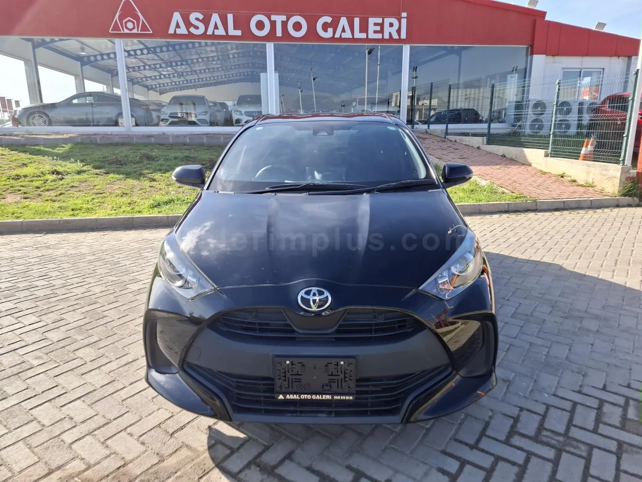 2022 Model Otomatik Toyota Yaris 1.0 Lefkoşa Satılık İkinci El | GalerimPlus - Thumbnail 2
