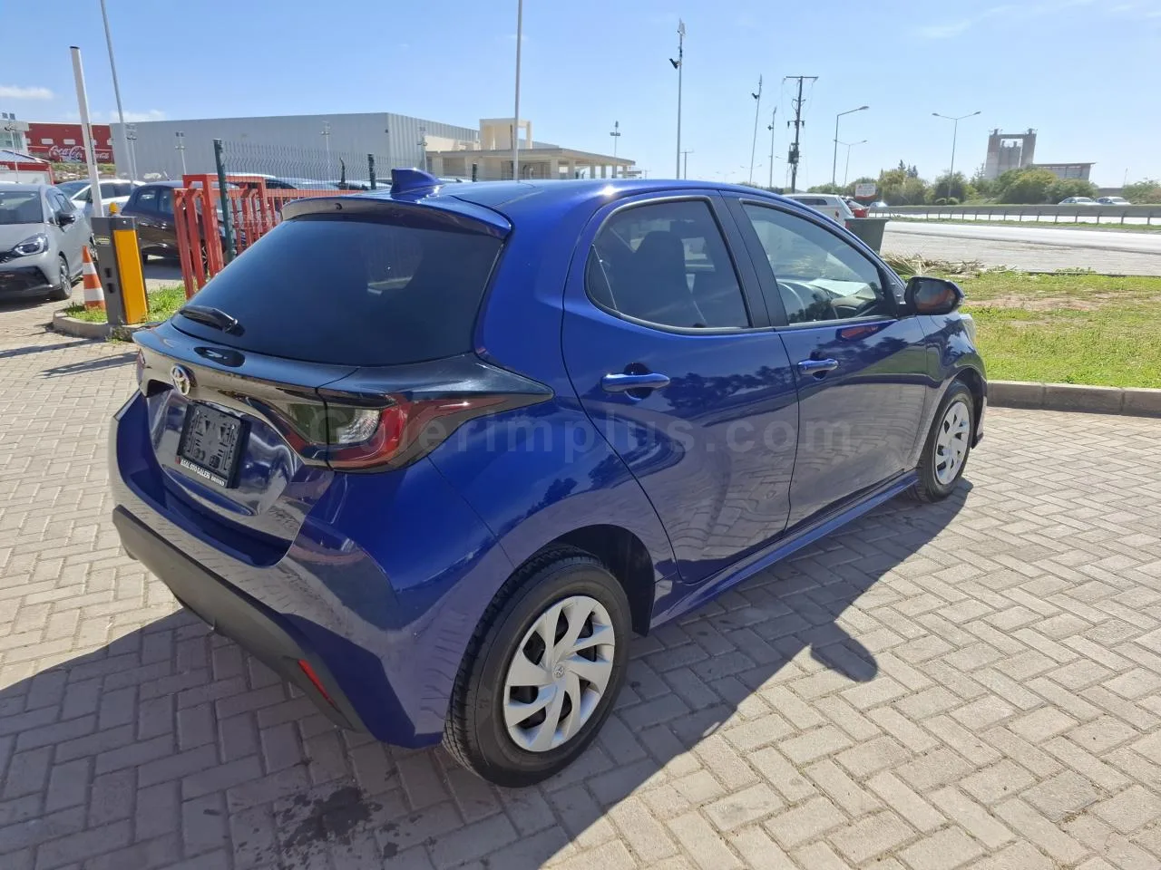 2022 Model Otomatik Toyota Yaris 1.5 Lefkoşa Satılık İkinci El | GalerimPlus - Thumbnail 5