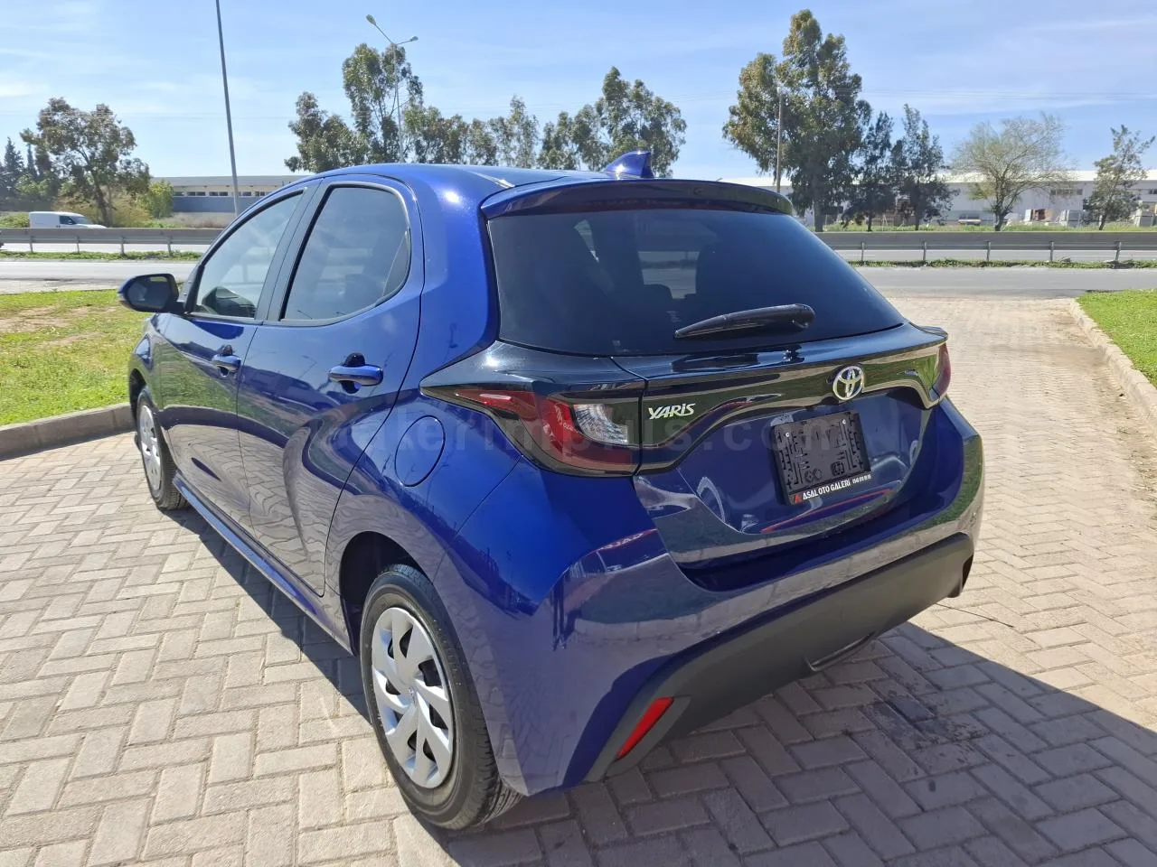 2022 Model Otomatik Toyota Yaris 1.5 Lefkoşa Satılık İkinci El | GalerimPlus - Thumbnail 7