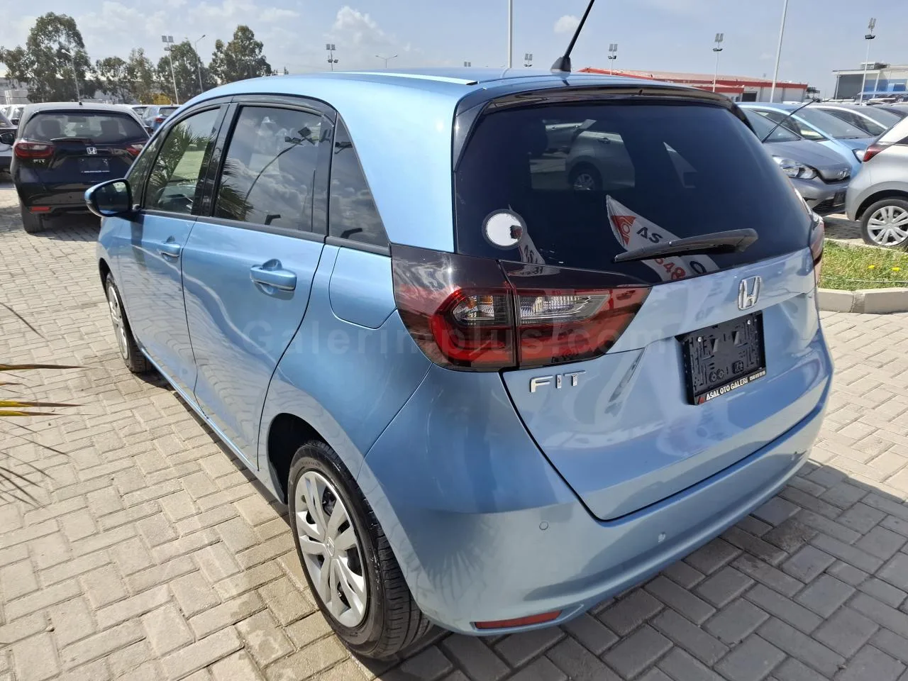 2022 Model Otomatik Honda Fit 1.3 Lefkoşa Satılık İkinci El | GalerimPlus - Thumbnail 6