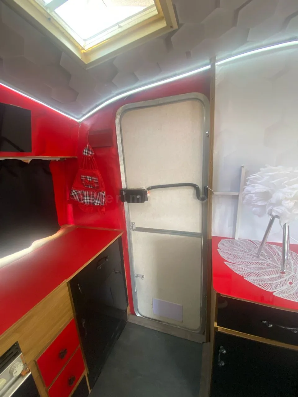 Model Çekme Karavan Abbey Lincoln Girne Satılık İkinci El | GalerimPlus - Thumbnail 7