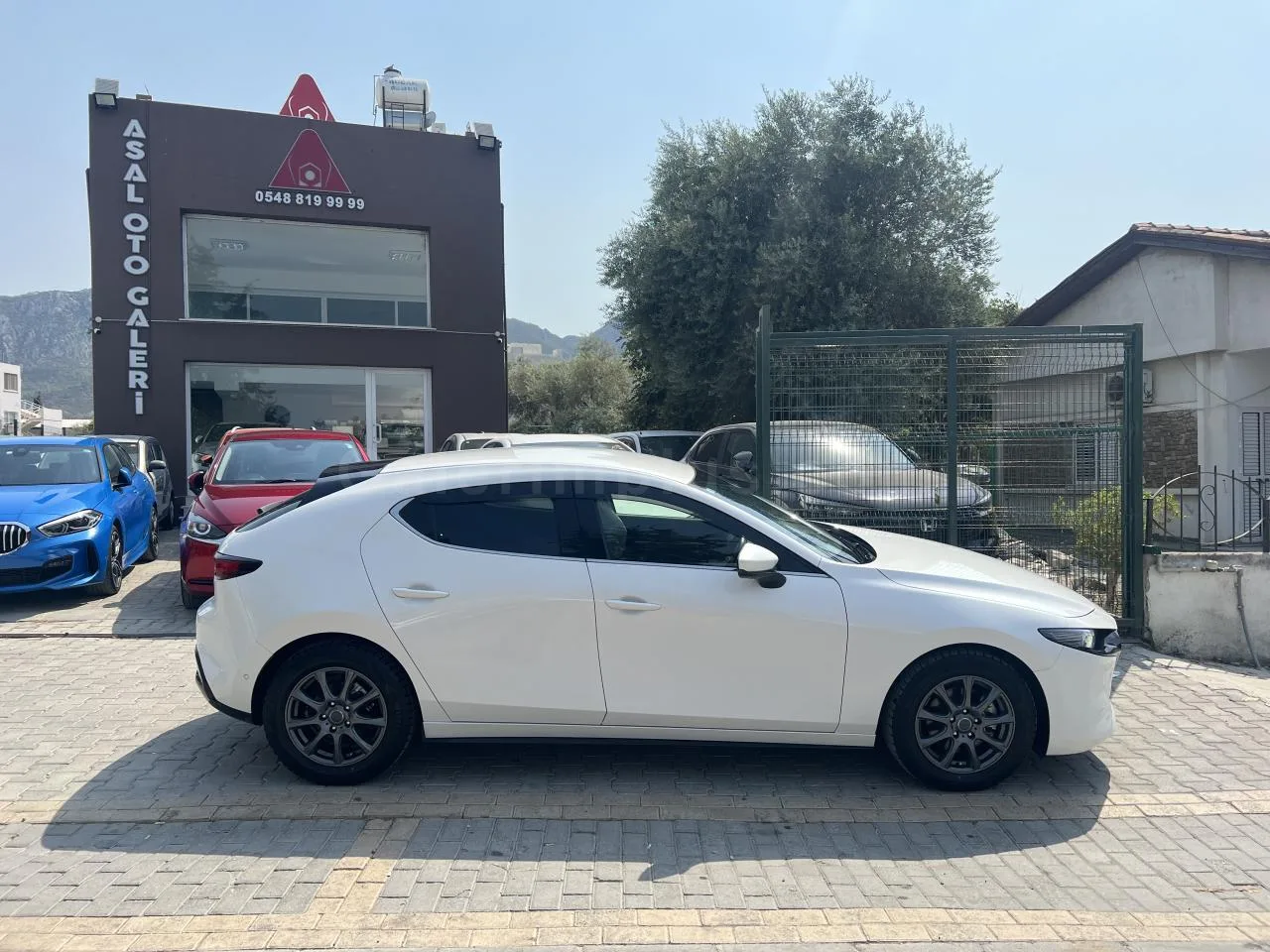 2021 Model Otomatik Mazda 3 1.8 Girne Satılık İkinci El | GalerimPlus - Thumbnail 4