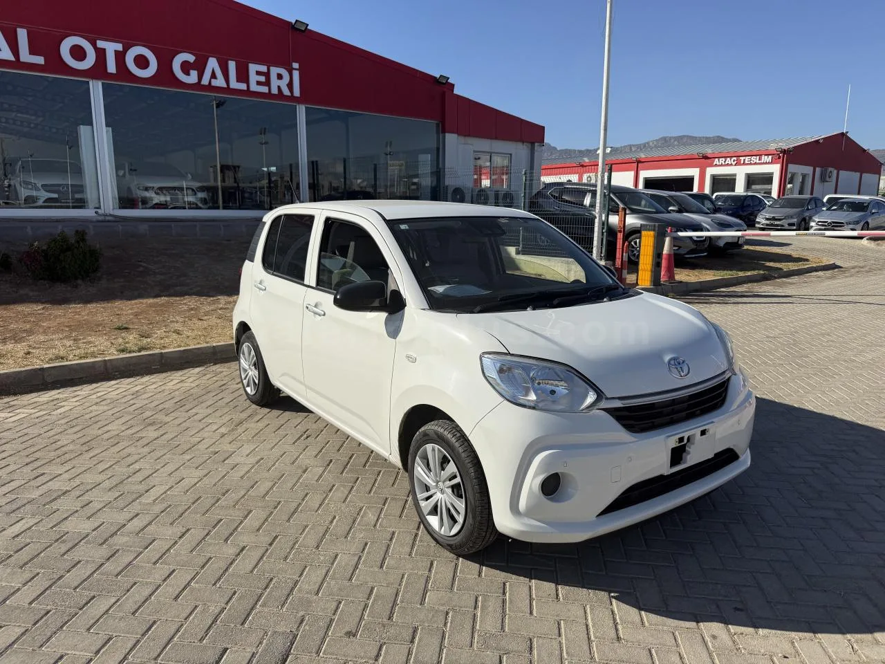 2021 Model Otomatik Toyota Passo 1.0i Lefkoşa Satılık İkinci El | GalerimPlus - Thumbnail 3