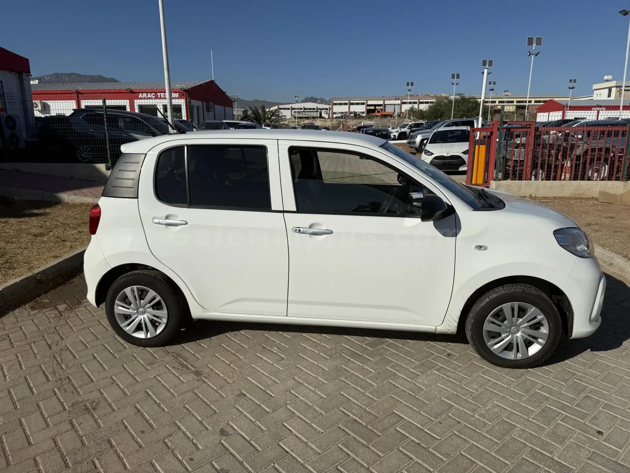 2021 Model Otomatik Toyota Passo 1.0i Lefkoşa Satılık İkinci El | GalerimPlus - Thumbnail 4
