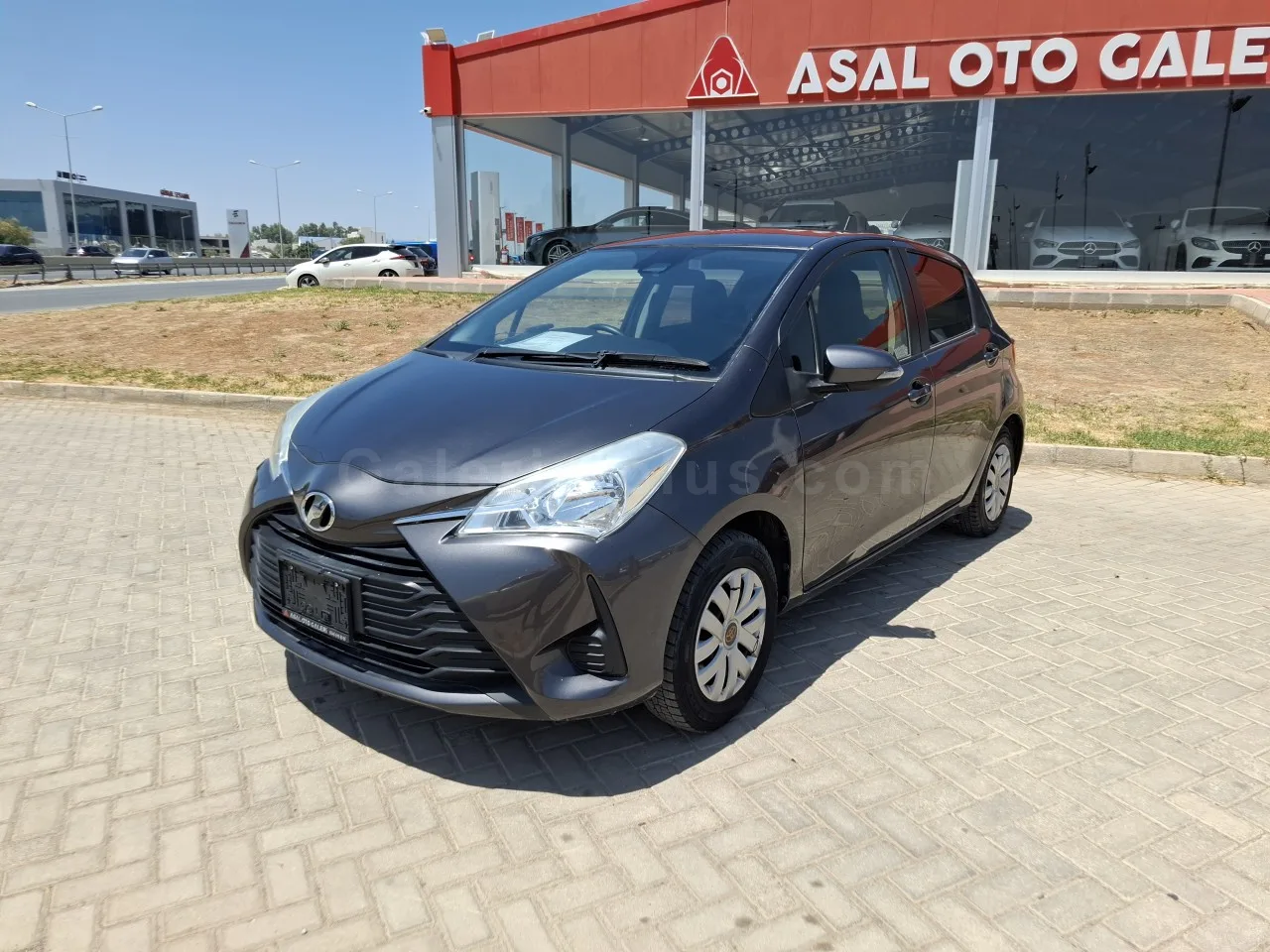 2019 Toyota Vitz 1.0 i 16V GASOLINE AUTOMATIC Lefkoşa İlan görseli - GalerimPlus