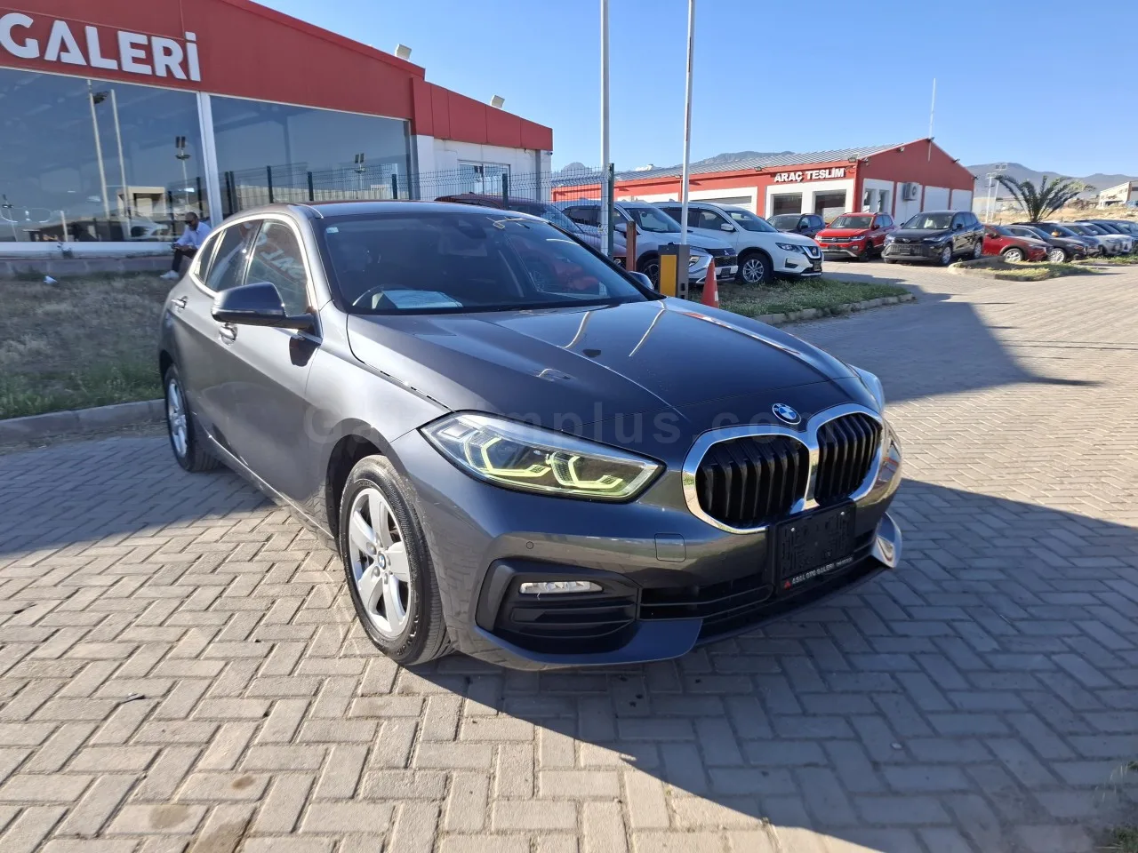 2021 Model Otomatik BMW 1 Serisi 118d Lefkoşa Satılık İkinci El | GalerimPlus - Thumbnail 3