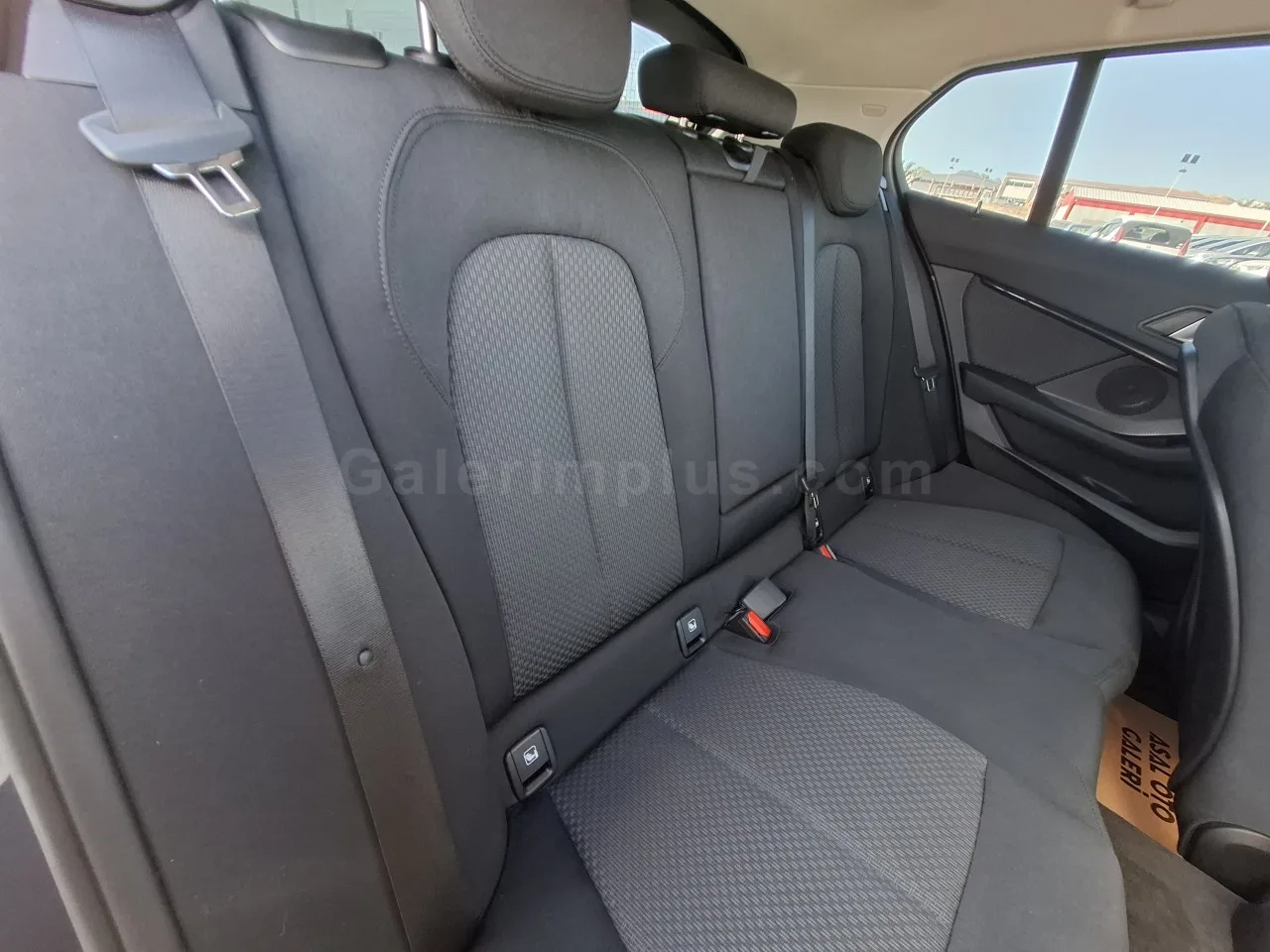 2021 Model Otomatik BMW 1 Serisi 118d Lefkoşa Satılık İkinci El | GalerimPlus - Thumbnail 8
