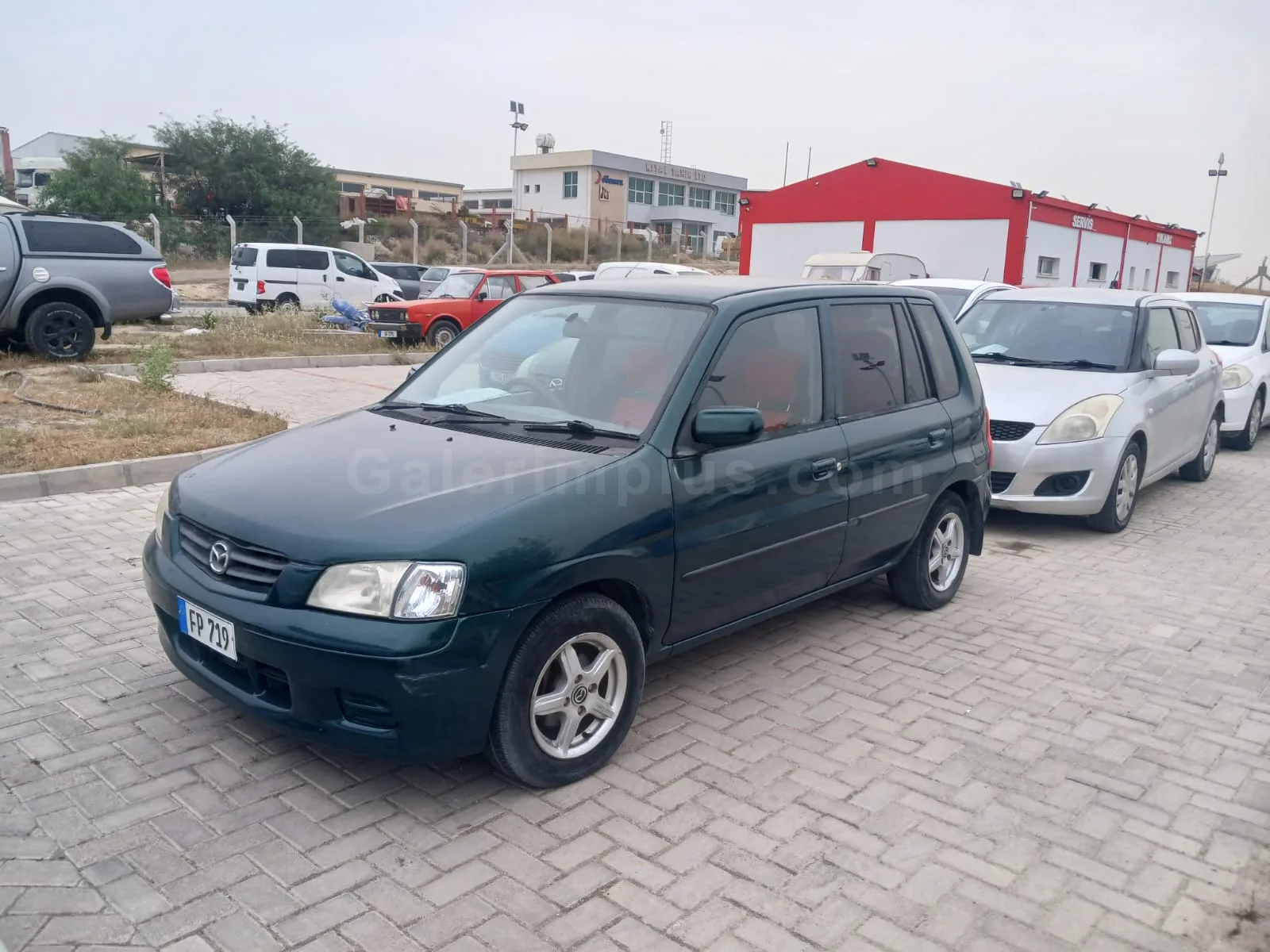 2002 Model Otomatik Mazda Demio 1.3i Lefkoşa Satılık İkinci El | GalerimPlus - Thumbnail 3