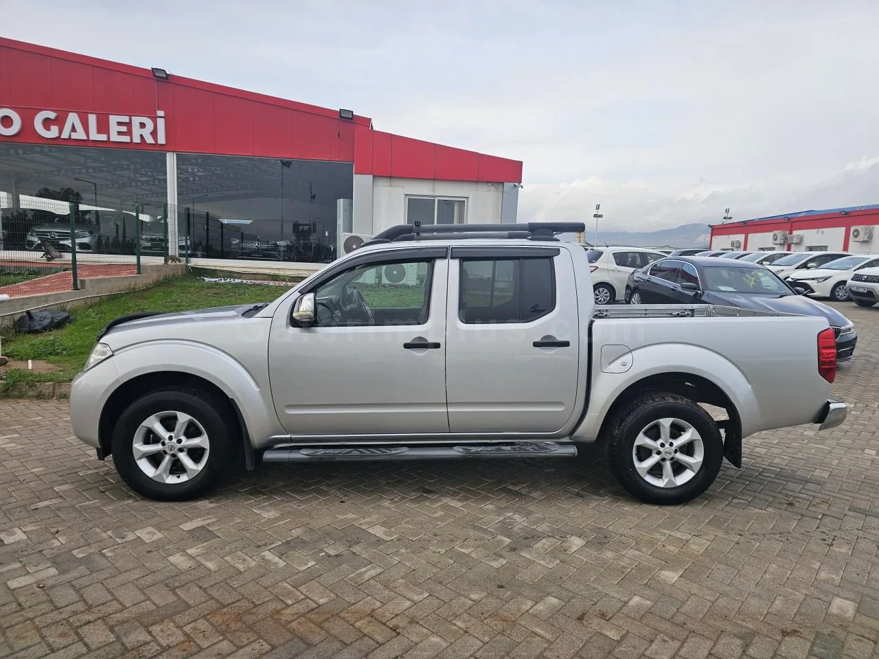 2013 Model Düz Nissan Navara 2.5 D Lefkoşa Satılık İkinci El | GalerimPlus - Thumbnail 3