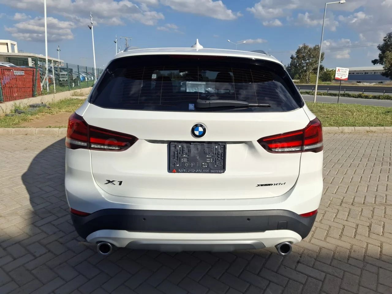 2022 Model Otomatik BMW X1 18d xDrive Lefkoşa Satılık İkinci El | GalerimPlus - Thumbnail 6