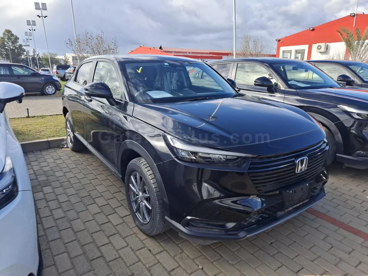 2022 Honda Vezel 1.5 i-VTEC CVT HYBRID AUTOMATIC Lefkoşa İlan görseli - GalerimPlus