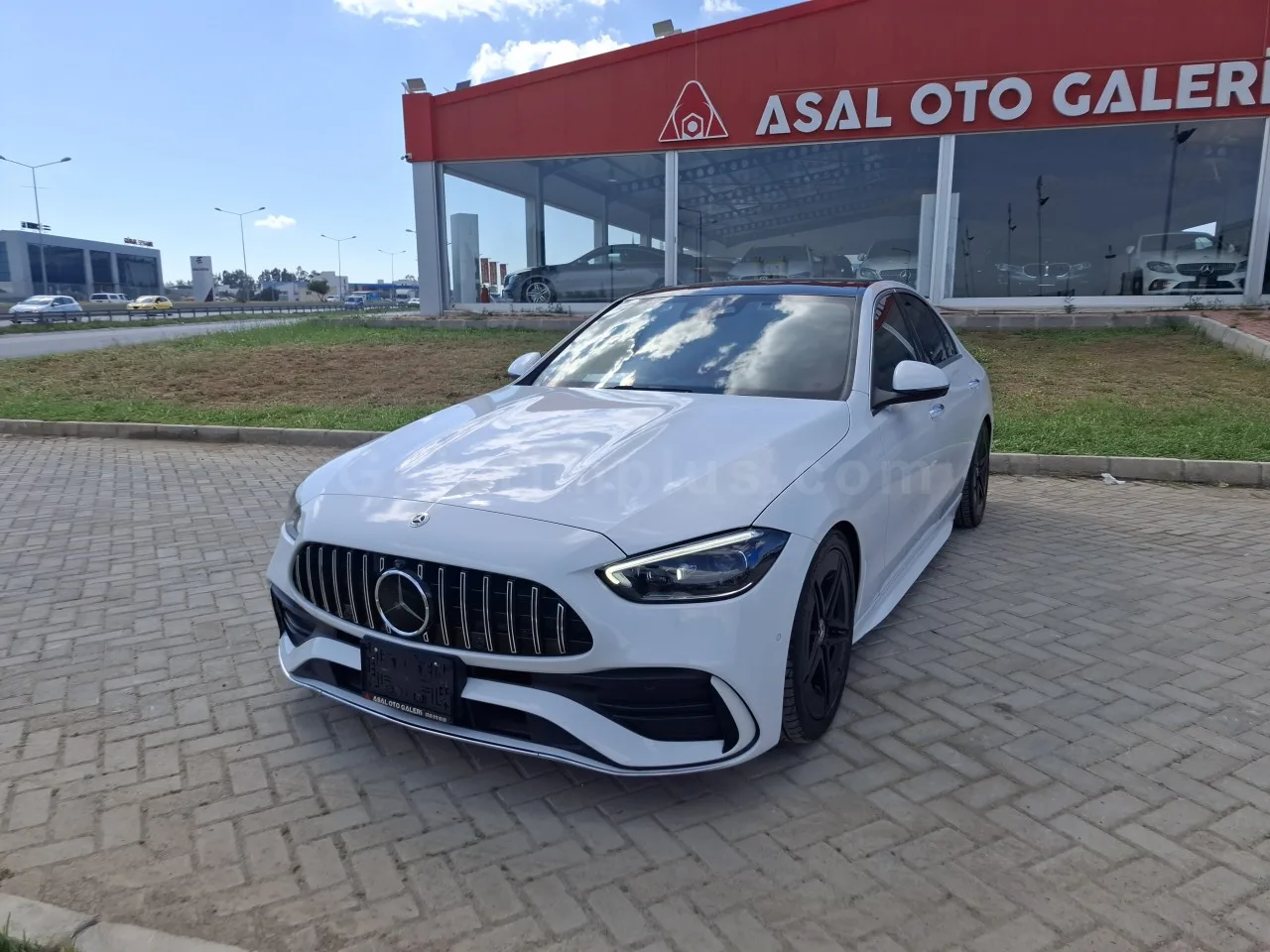 2023 Mercedes-Benz C Serisi C 220 d DIESEL AUTOMATIC Lefkoşa İlan görseli - GalerimPlus