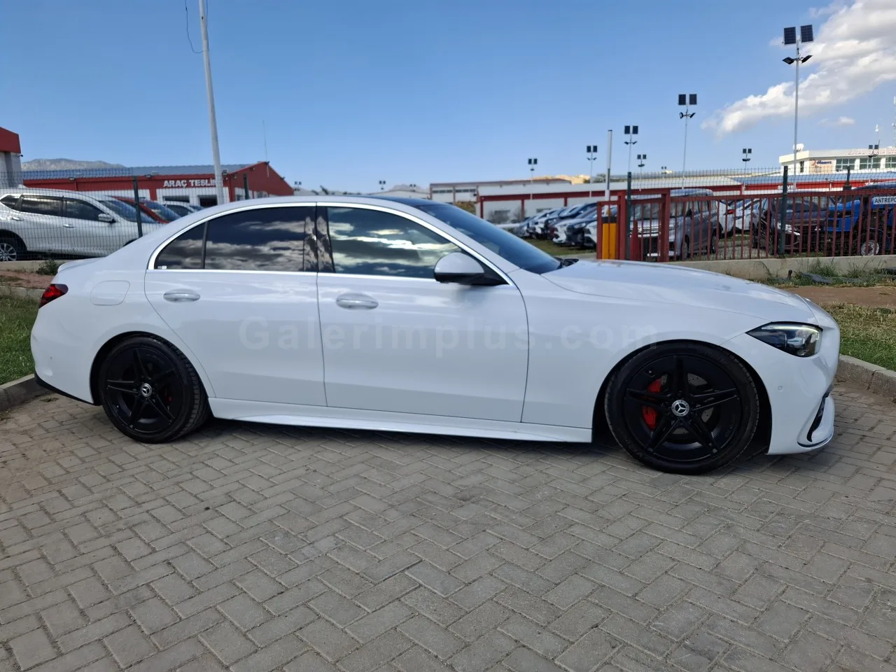 2023 Model Otomatik Mercedes-Benz C Serisi C 220 d Lefkoşa Satılık İkinci El | GalerimPlus - Thumbnail 4