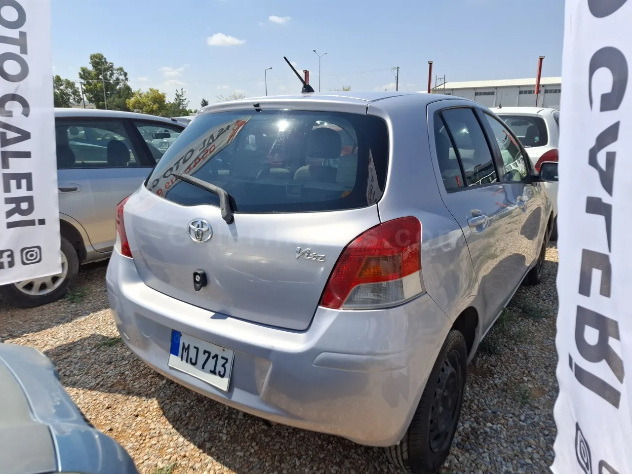 2009 Model Otomatik Toyota Vitz 1.3 Lefkoşa Satılık İkinci El | GalerimPlus - Thumbnail 3