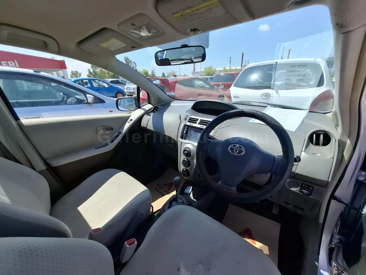 2009 Model Otomatik Toyota Vitz 1.3 Lefkoşa Satılık İkinci El | GalerimPlus - Thumbnail 8