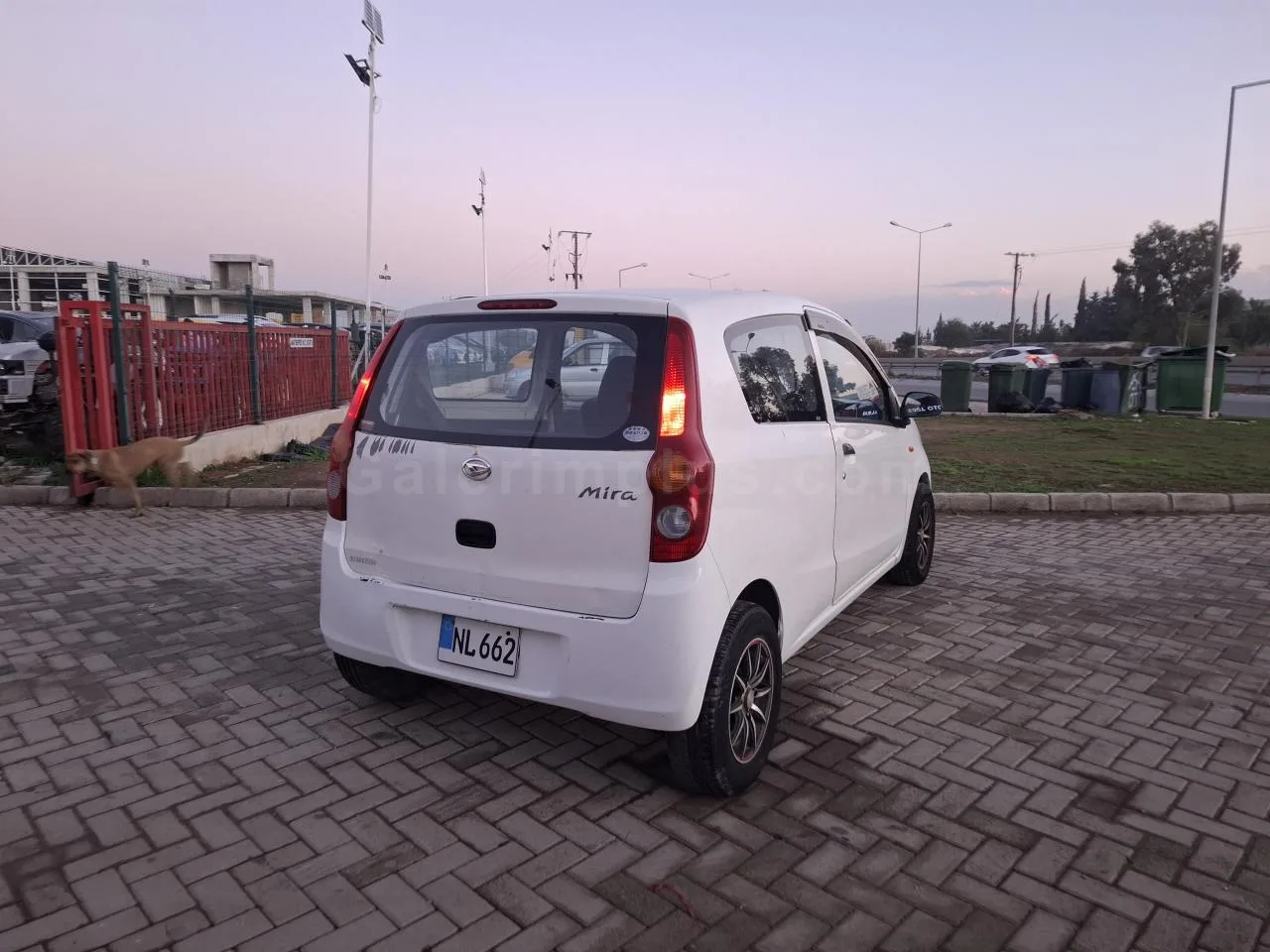 2010 Model Düz Daihatsu Mira 0.65 Lefkoşa Satılık İkinci El | GalerimPlus - Thumbnail 3