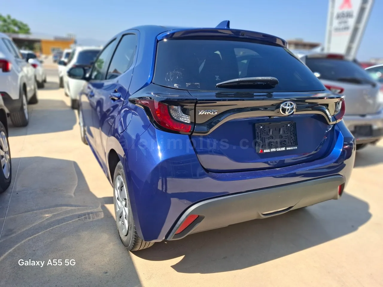 2022 Model Otomatik Toyota Yaris 1.0 İskele Satılık İkinci El | GalerimPlus - Thumbnail 5