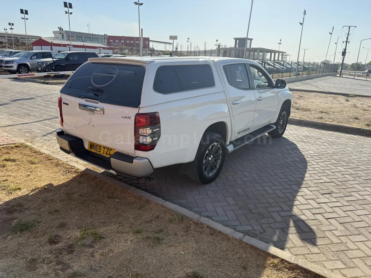 2020 Model Otomatik Mitsubishi L 200 4x4 Lefkoşa Satılık İkinci El | GalerimPlus - Thumbnail 4
