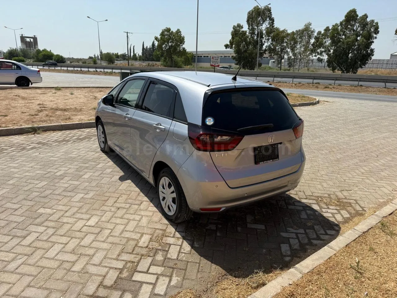 2021 Model Otomatik Honda Fit 1.3 Lefkoşa Satılık İkinci El | GalerimPlus - Thumbnail 4