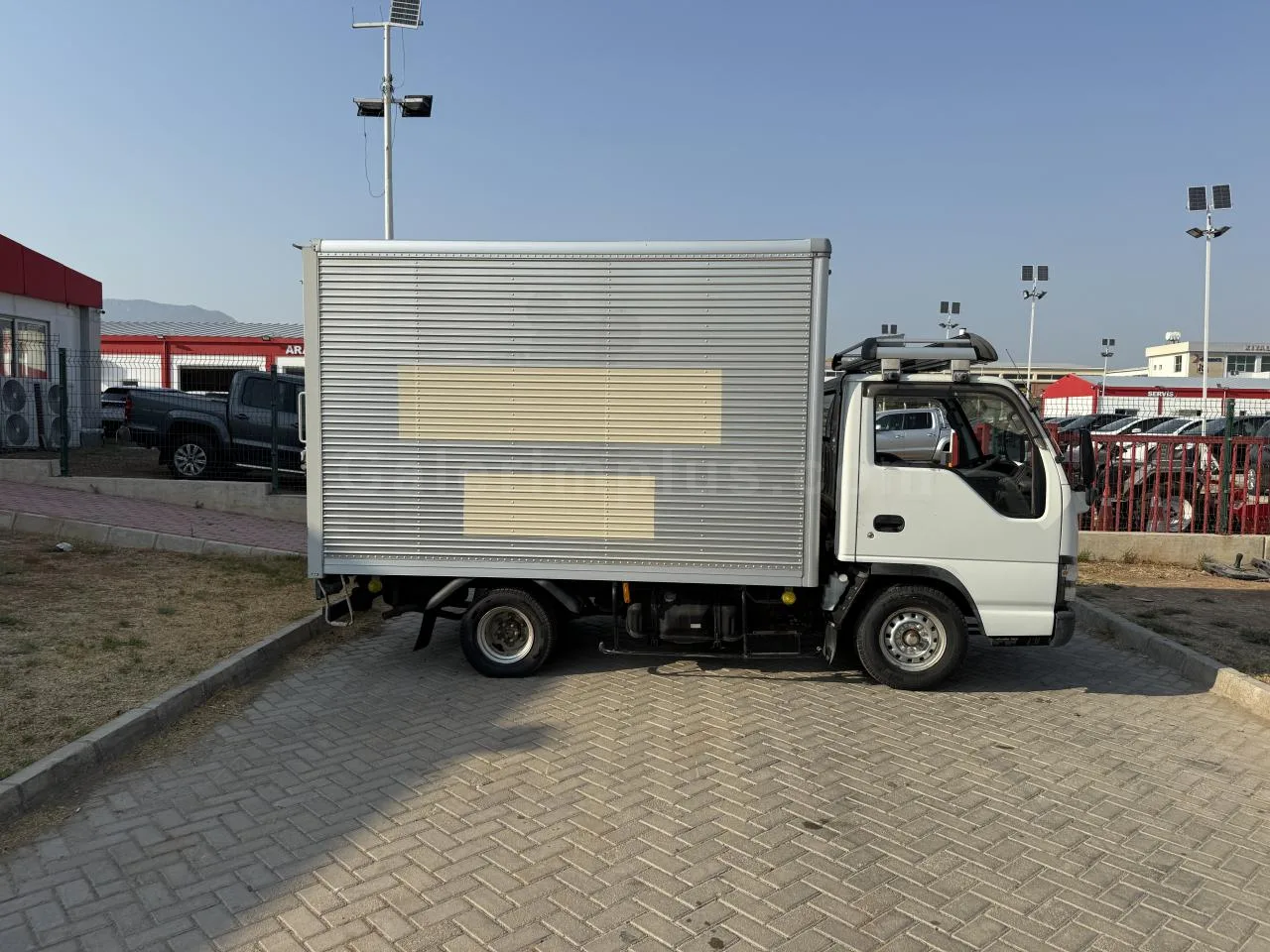 2007 Model Otomatik Kamyon & Kamyonet Isuzu Elf Lefkoşa Satılık İkinci El | GalerimPlus - Thumbnail 4