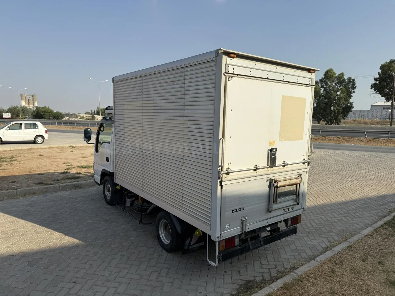 2007 Model Otomatik Kamyon & Kamyonet Isuzu Elf Lefkoşa Satılık İkinci El | GalerimPlus - Thumbnail 7