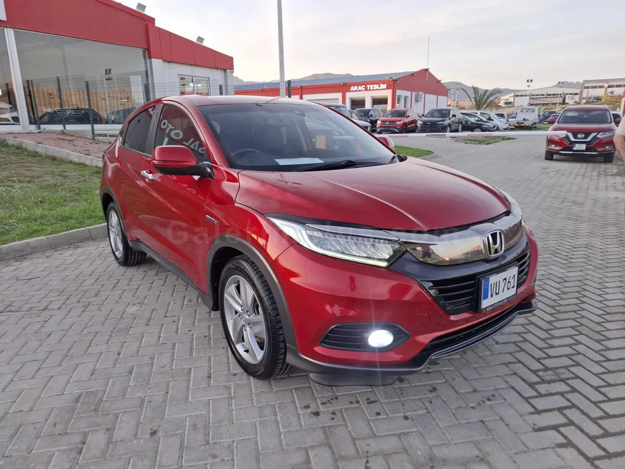 2019 Model Otomatik Honda Vezel 1.5 i-VTEC Hybrid Automatic Lefkoşa Satılık İkinci El | GalerimPlus - Thumbnail 3