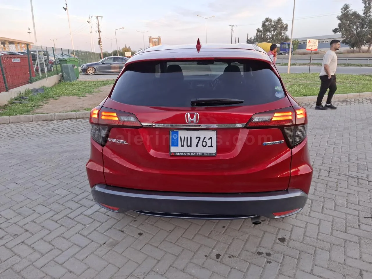 2019 Model Otomatik Honda Vezel 1.5 i-VTEC Hybrid Automatic Lefkoşa Satılık İkinci El | GalerimPlus - Thumbnail 6