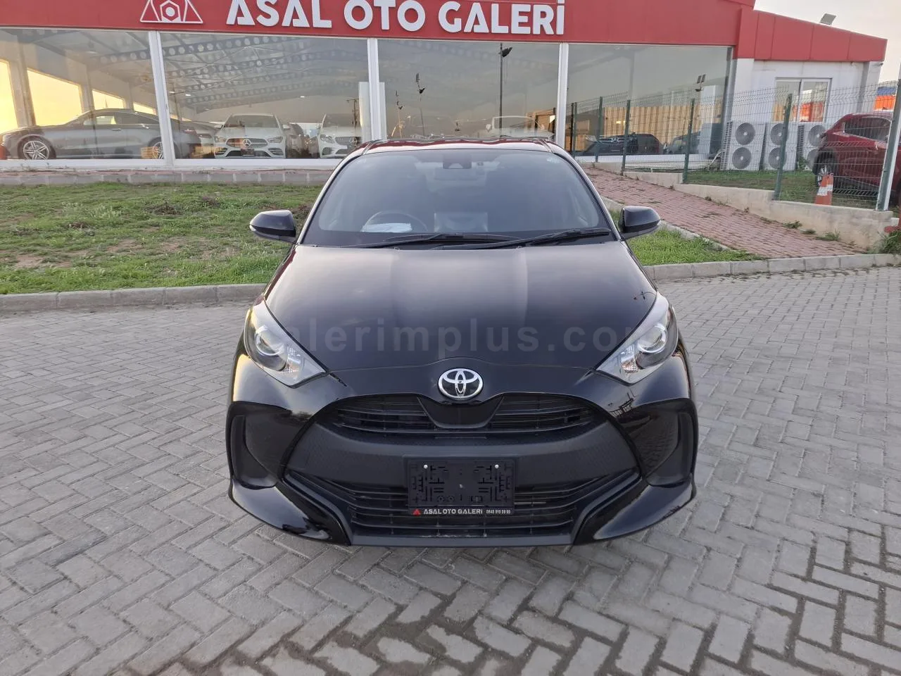 2022 Model Otomatik Toyota Yaris 1.0 Lefkoşa Satılık İkinci El | GalerimPlus - Thumbnail 2
