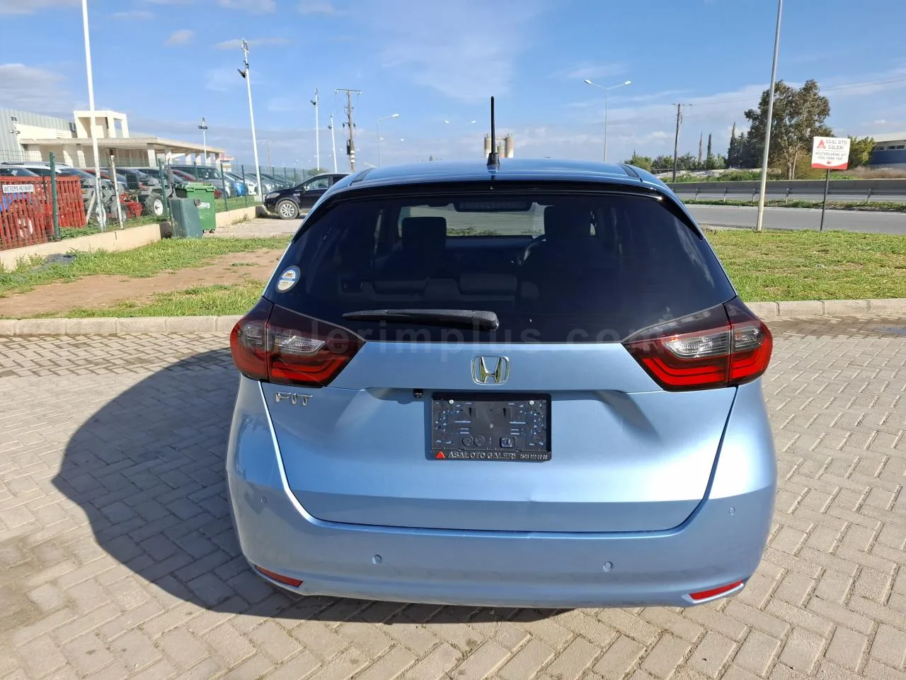 2022 Model Otomatik Honda Fit 1.3 Lefkoşa Satılık İkinci El | GalerimPlus - Thumbnail 6