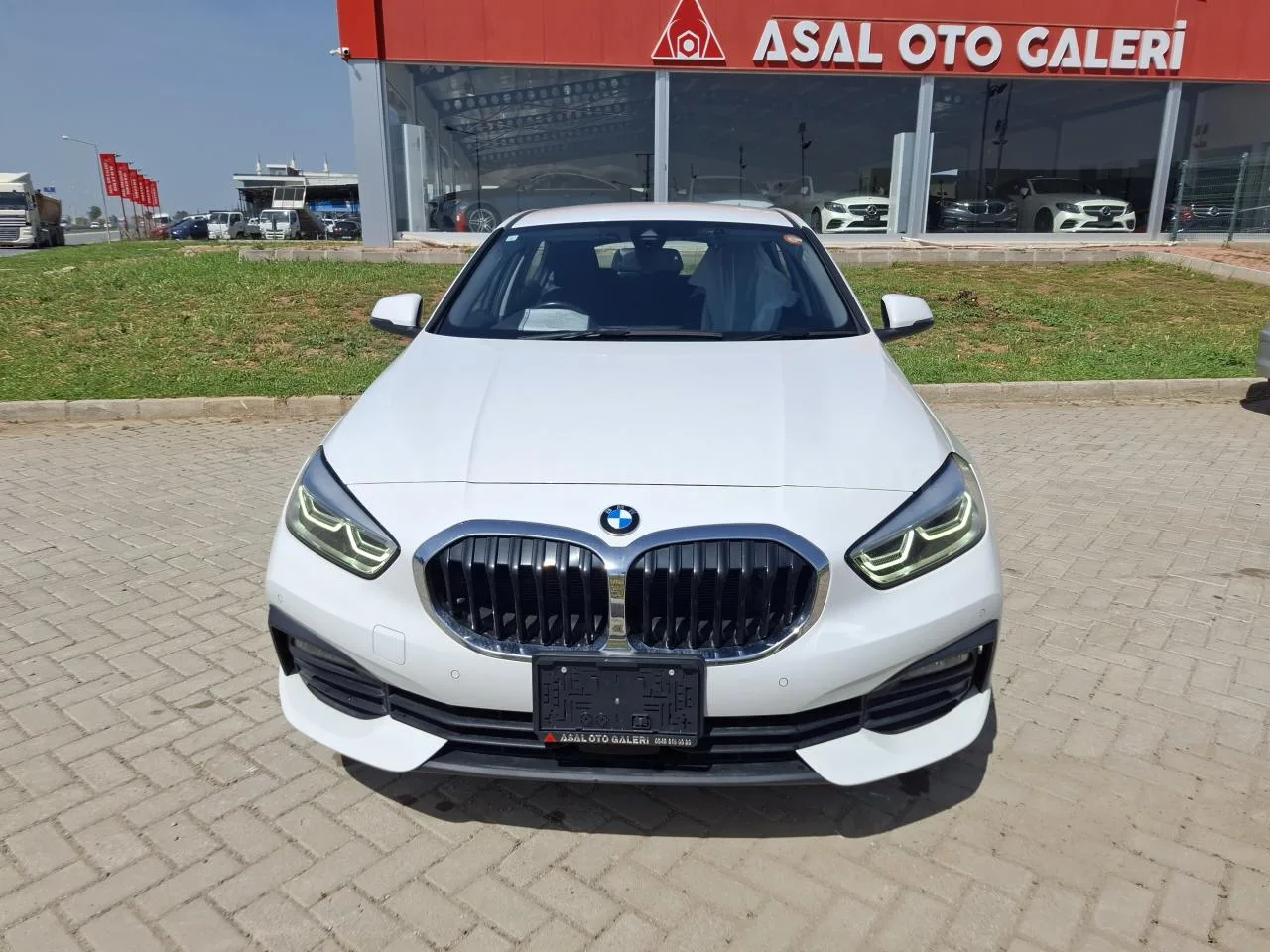 2021 Model Otomatik BMW 1 Serisi 118d Lefkoşa Satılık İkinci El | GalerimPlus - Thumbnail 2