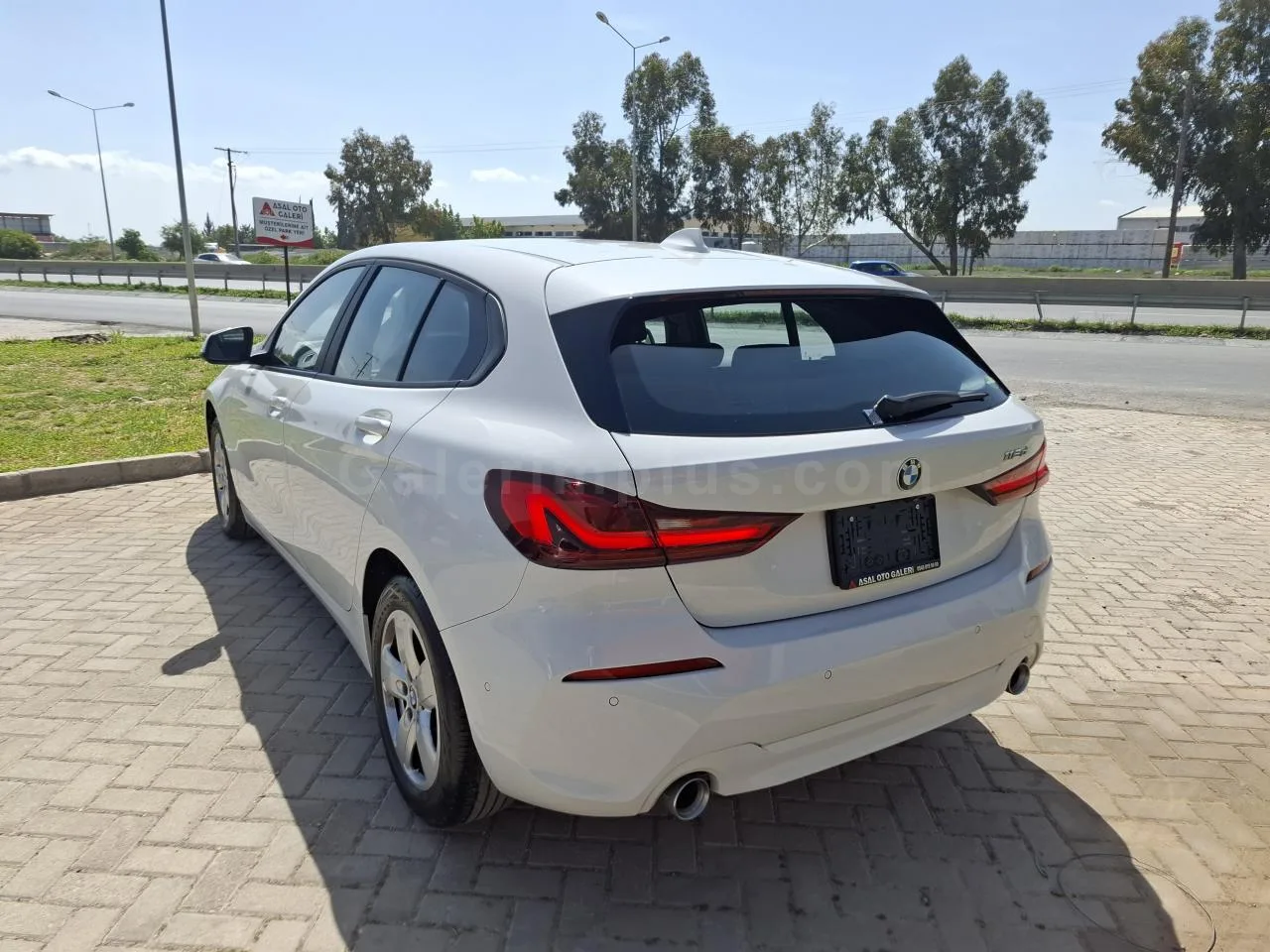 2021 Model Otomatik BMW 1 Serisi 118d Lefkoşa Satılık İkinci El | GalerimPlus - Thumbnail 7