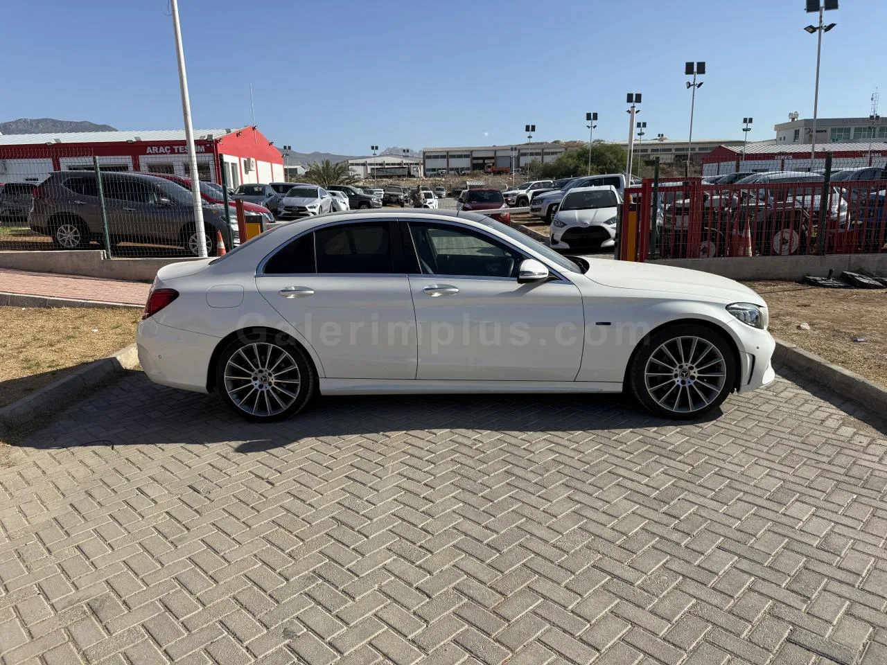 2021 Model Otomatik Mercedes-Benz C Serisi C 350 Lefkoşa Satılık İkinci El | GalerimPlus - Thumbnail 4