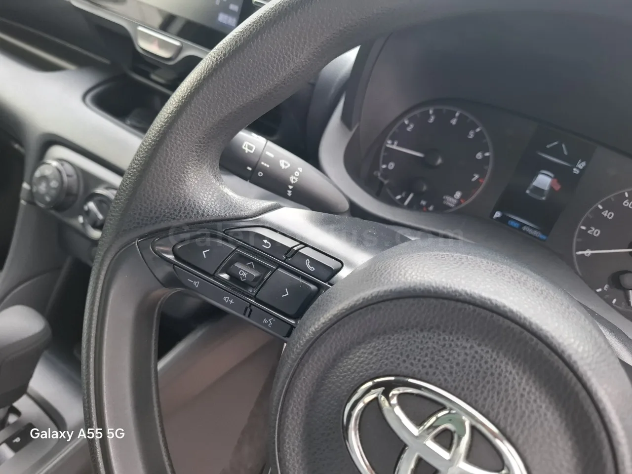 2023 Model Otomatik Toyota Yaris 1.0 İskele Satılık İkinci El | GalerimPlus - Thumbnail 7