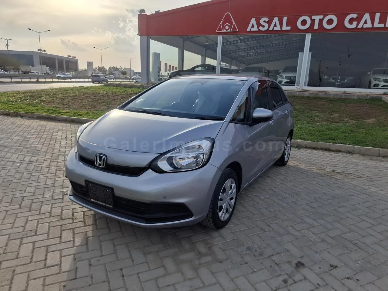 2024 Honda Fit 1.3 GASOLINE AUTOMATIC Lefkoşa İlan görseli - GalerimPlus