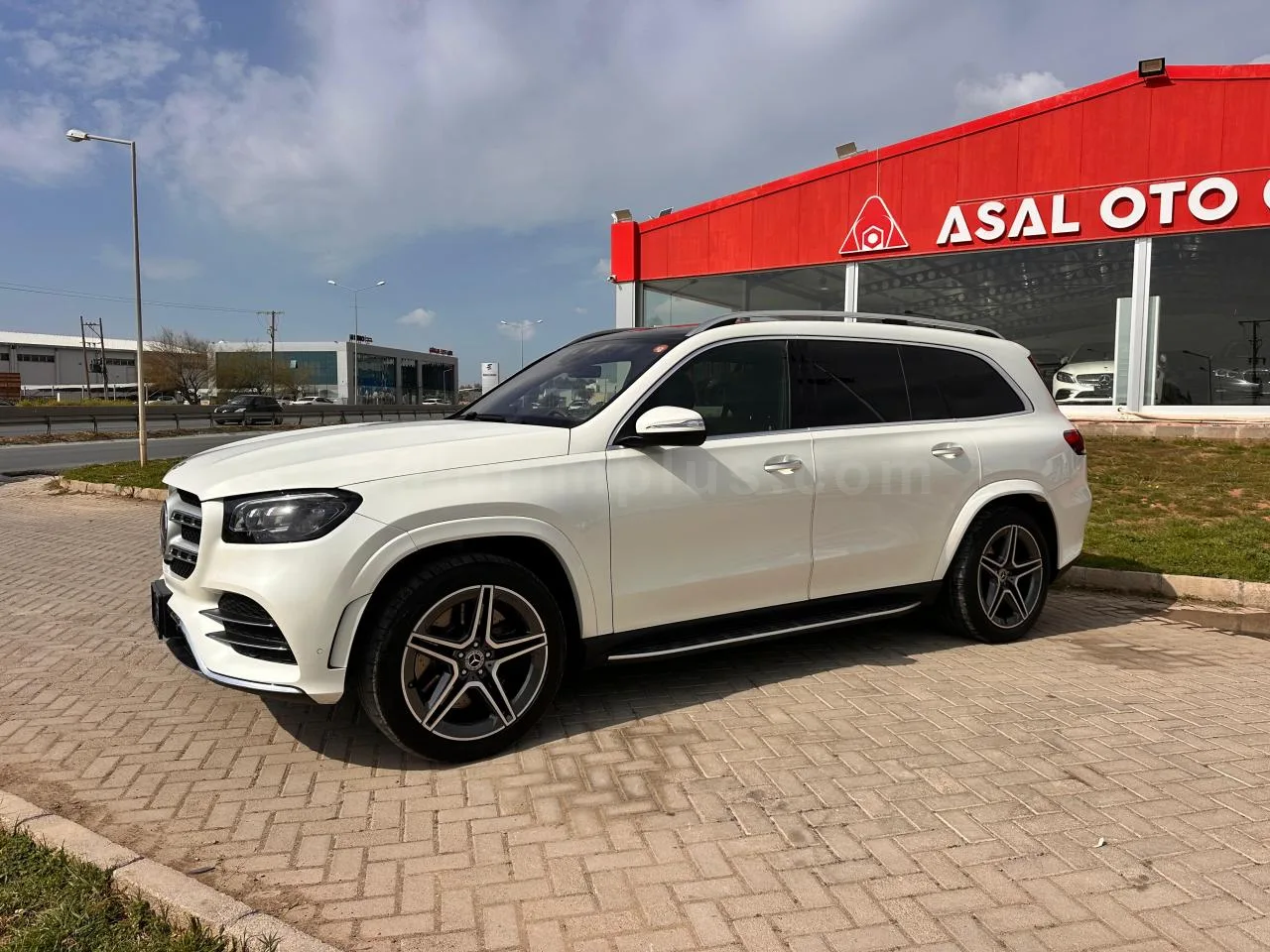 2024 Model Otomatik Mercedes - Benz GLS 400 D Lefkoşa Satılık İkinci El | GalerimPlus - Thumbnail 4