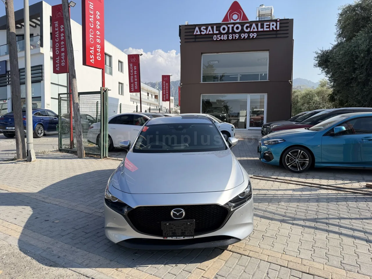 2022 Model Otomatik Mazda 3 1.5 SkyActive-G Girne Satılık İkinci El | GalerimPlus - Thumbnail 3