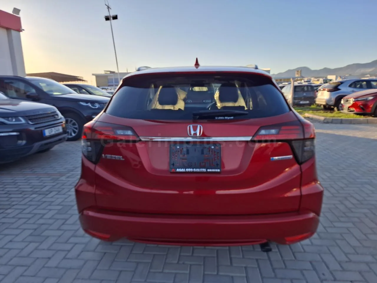 2019 Model Otomatik Honda Vezel 1.5 i-VTEC Hybrid Automatic Lefkoşa Satılık İkinci El | GalerimPlus - Thumbnail 4