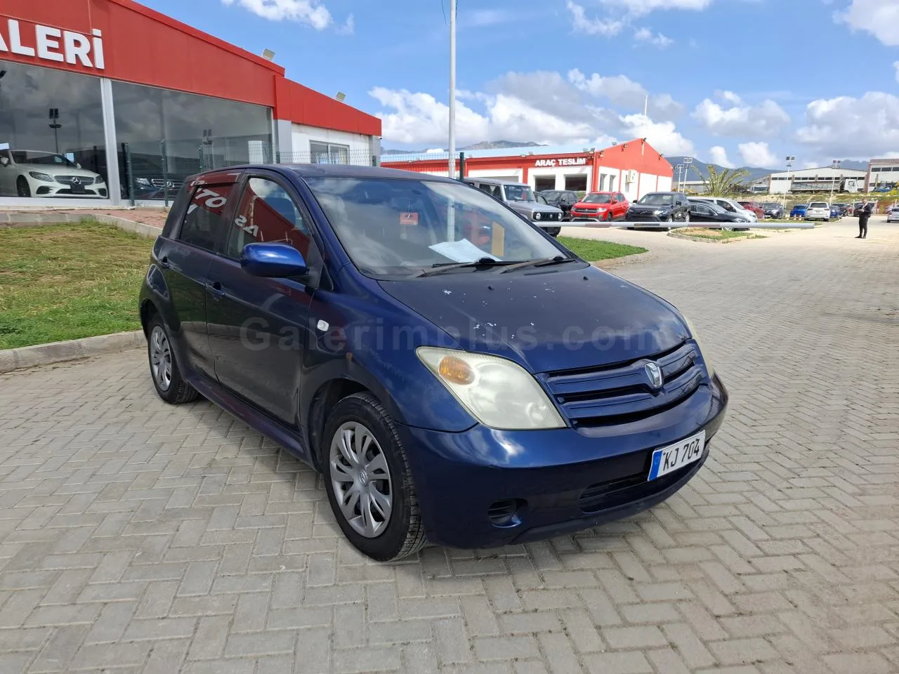2005 Model Otomatik Toyota Ist 1.3i Automatic Lefkoşa Satılık İkinci El | GalerimPlus - Thumbnail 3