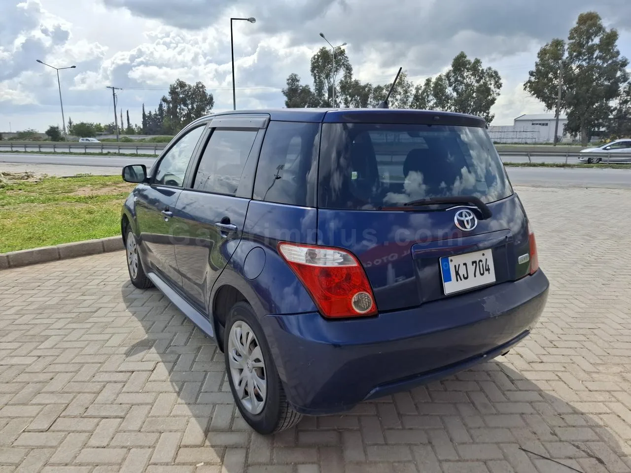2005 Model Otomatik Toyota Ist 1.3i Automatic Lefkoşa Satılık İkinci El | GalerimPlus - Thumbnail 7