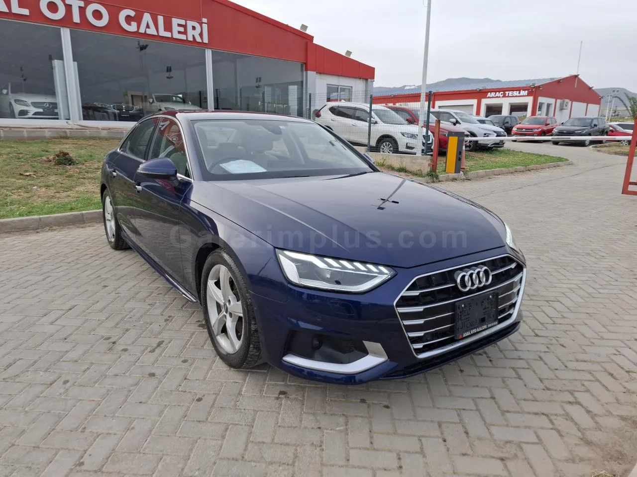2022 Model Otomatik Audi A4 A4 Sedan Lefkoşa Satılık İkinci El | GalerimPlus - Thumbnail 3