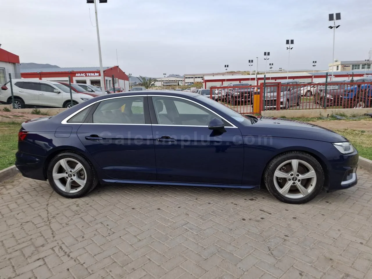 2022 Model Otomatik Audi A4 A4 Sedan Lefkoşa Satılık İkinci El | GalerimPlus - Thumbnail 4