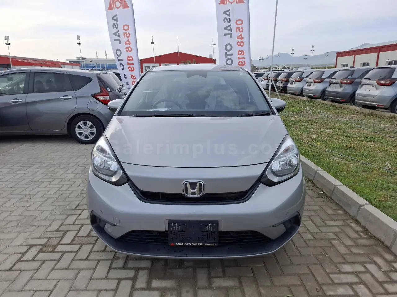 2022 Model Otomatik Honda Fit 1.3 Lefkoşa Satılık İkinci El | GalerimPlus - Thumbnail 6