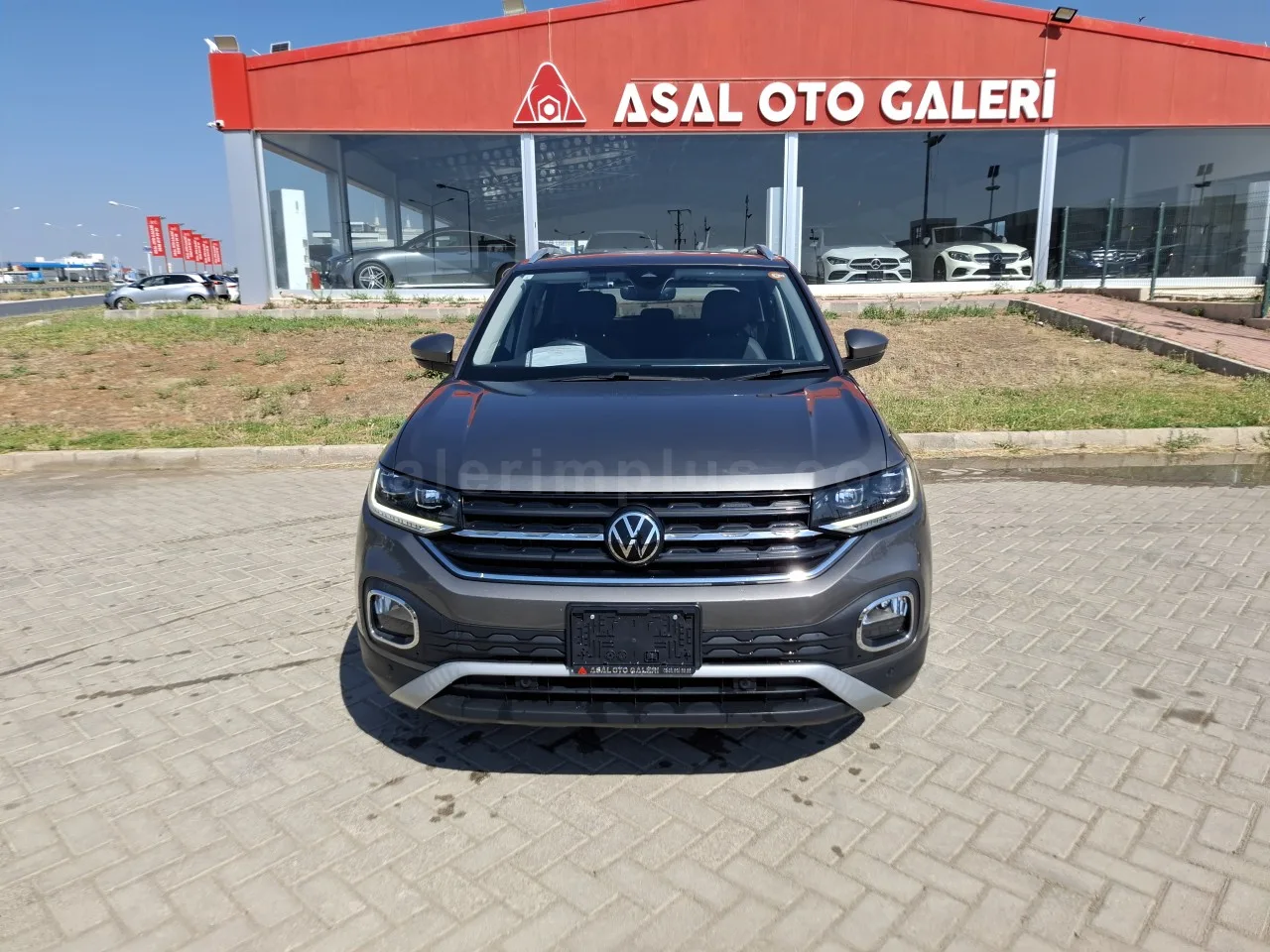 2021 Model Otomatik Volkswagen T-Cross Lefkoşa Satılık İkinci El | GalerimPlus - Thumbnail 3