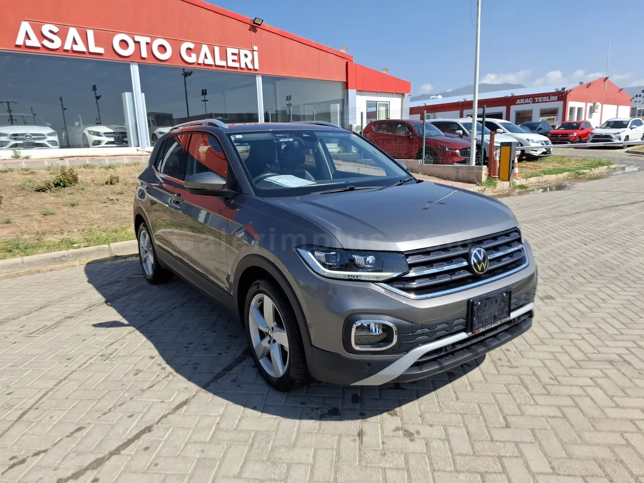 2021 Model Otomatik Volkswagen T-Cross Lefkoşa Satılık İkinci El | GalerimPlus - Thumbnail 4