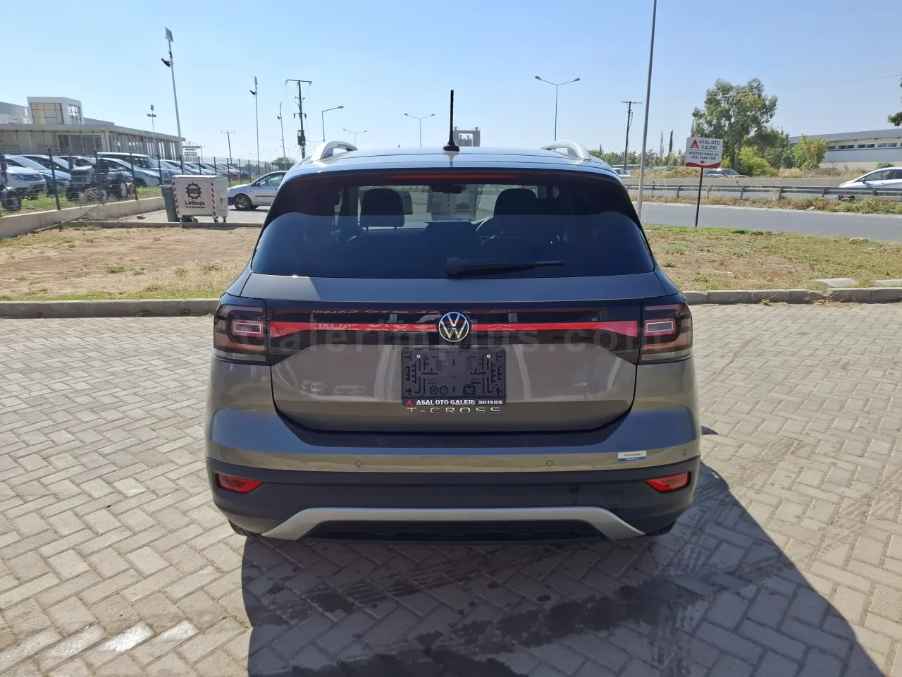 2021 Model Otomatik Volkswagen T-Cross Lefkoşa Satılık İkinci El | GalerimPlus - Thumbnail 8