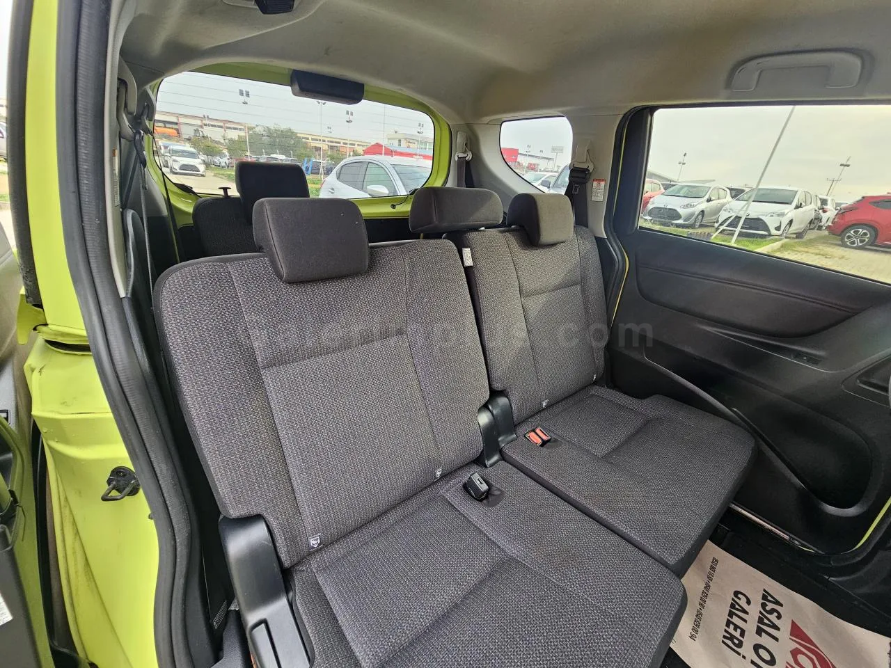 2020 Model Otomatik Toyota Sienta 1.5 i Lefkoşa Satılık İkinci El | GalerimPlus - Thumbnail 6