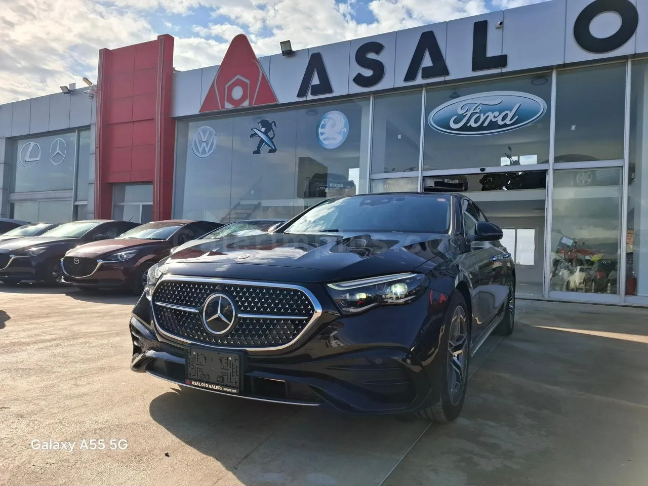 2024 Mercedes-Benz E Serisi E 220 d DIESEL AUTOMATIC İskele İlan görseli - GalerimPlus