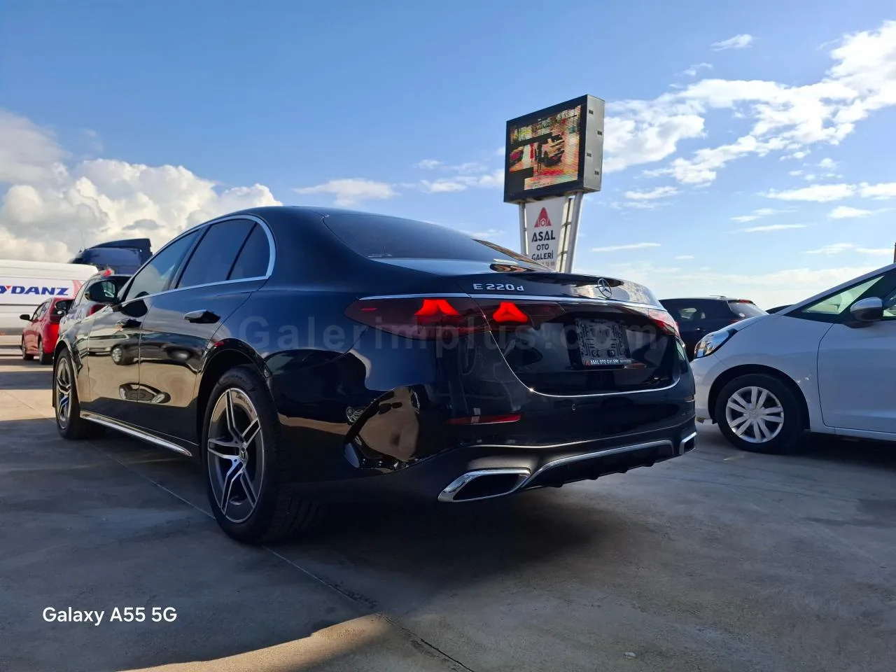 2024 Model Otomatik Mercedes-Benz E Serisi E 220 d İskele Satılık İkinci El | GalerimPlus - Thumbnail 7